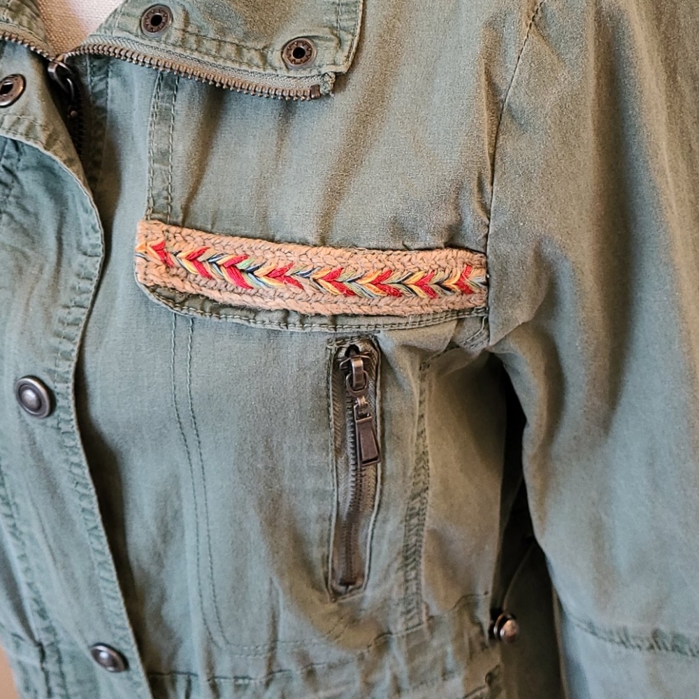 Daytrip Jacket "M"😍 - Picture 3 of 14